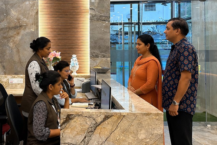 Why Students Are Choosing Hostels in Malad Over Daily Mumbai Travel - Plastiblends